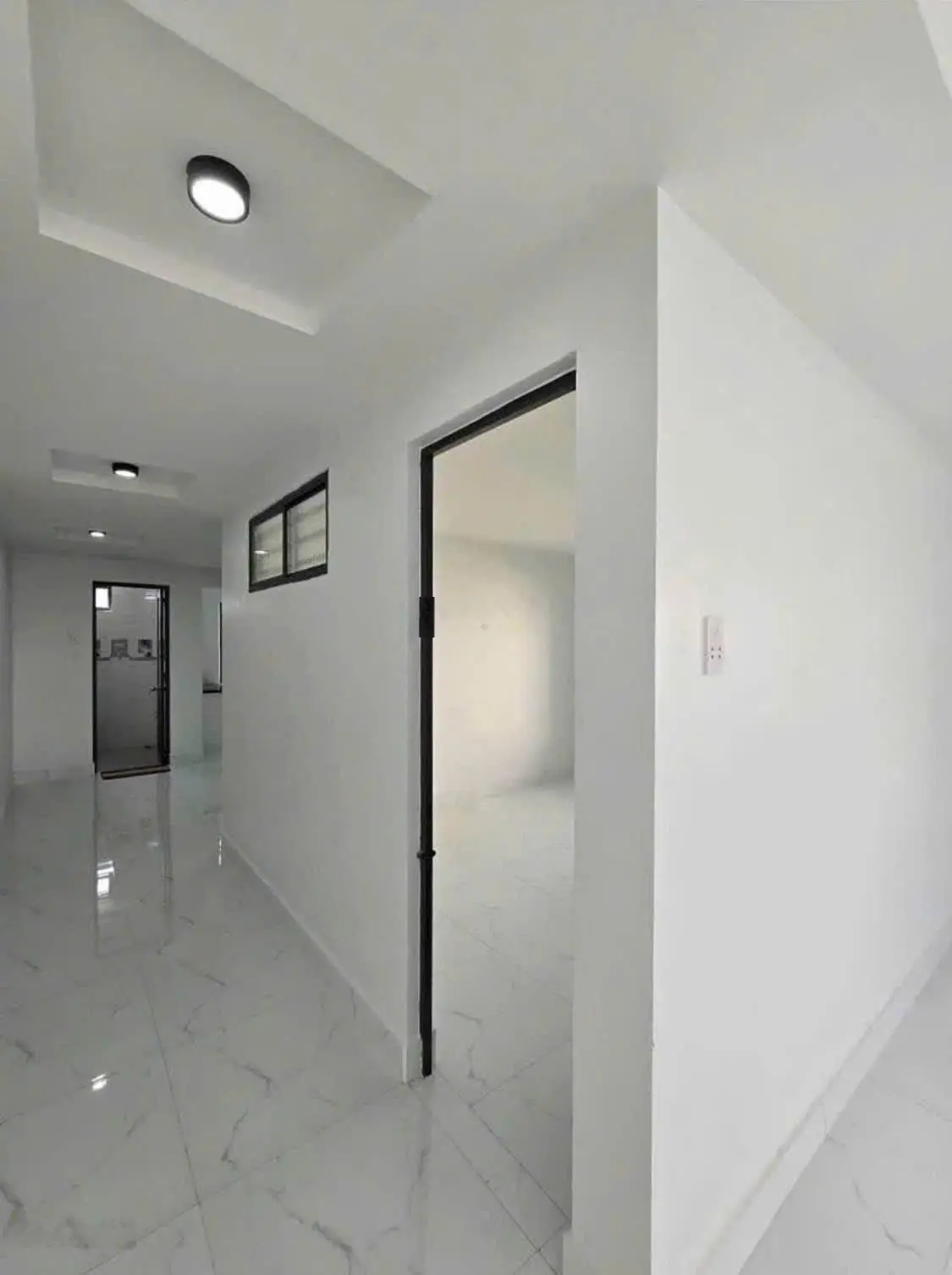Nhà gác lửng kiệt ô tô đường Tô Hiệu, giá siêu rẻ