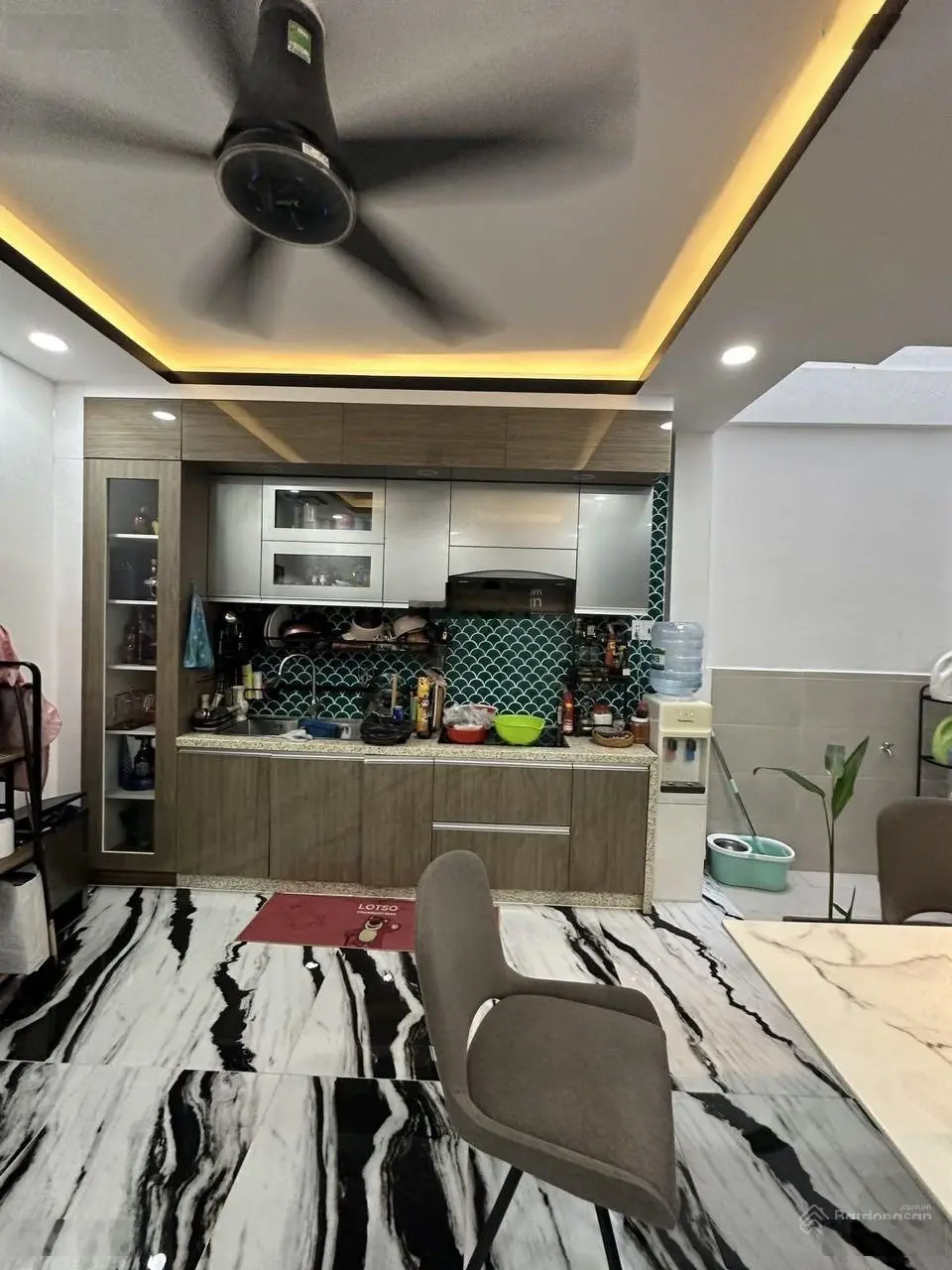 Hạ giá bán nhà Giá 3.4tỷ cho thuê 25tr/th đường Vĩnh Khánh, P8, Q4. Cách Đ. Hoàng Diệu 50m
