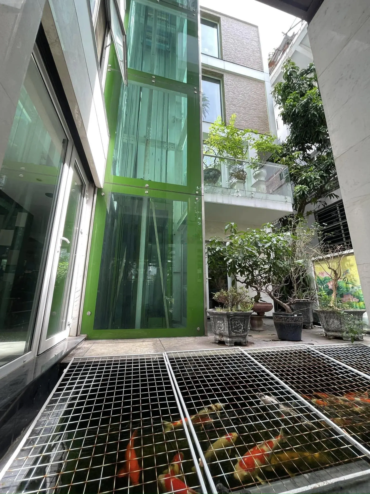 Bán Biệt Thự VIP Bán Đảo Linh Đàm.ÔTÔ,Văn phòng,Kinh doanh,thang máy.DT 251m²-nhỉnh 70 tỷ