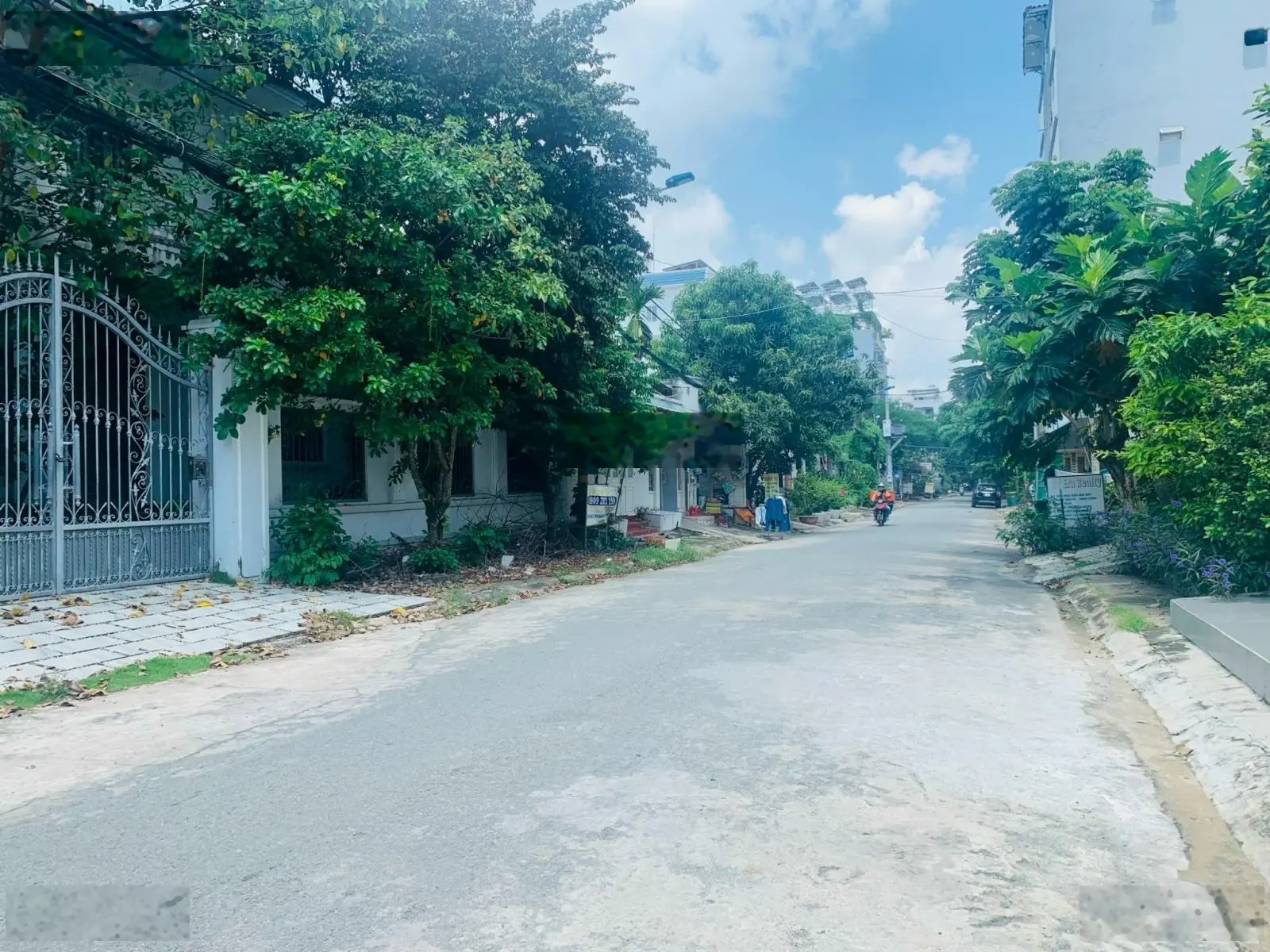 Cần bán gấp biệt thự giá rẻ - Diện tích hấp dẫn 15x15m KDC Làng Đại Học ABC, Nhà Bè. Giá cực tốt