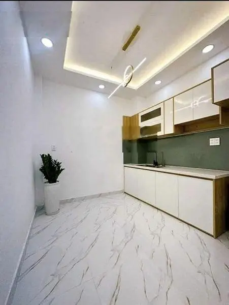 Cần bán gấp nhà 2 lầu 4PN xây mới, sẵn nội thất, sổ hồng hoàn công đủ, ngay Dương Thị Mười, Quận 12