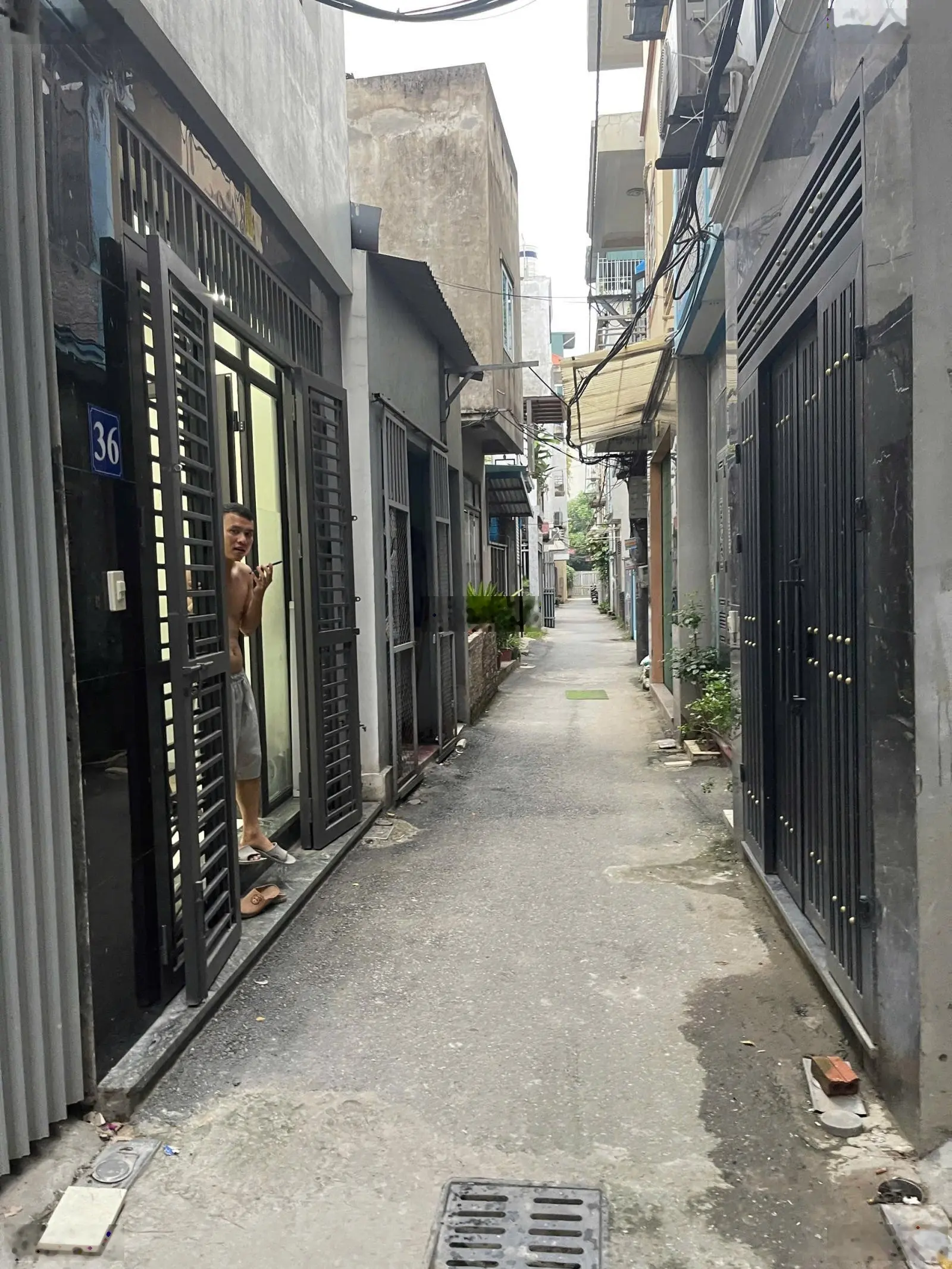 Chính chủ bán gấp nhà 40m2, xây mới 5 tầng ở luôn sát khu đô thị Đô Nghĩa, oto tránh đỗ vài bước