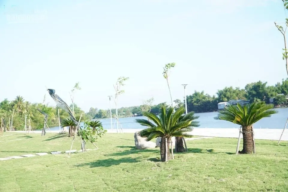 Đất nền ven sông khu dân cư An Lộc Phát, đường 19,5m, đã có sổ, giá 300 triệu
