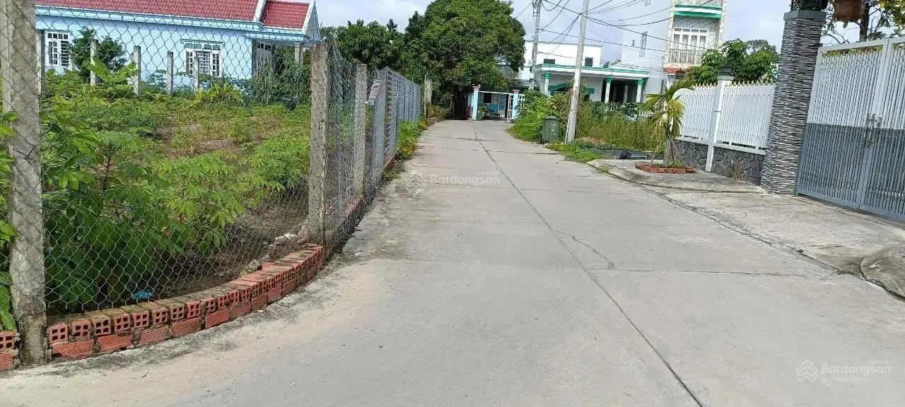 Bán gấp đất thổ cư 120m2/480tr Đ. Đồng Khởi, P. 9, Trà Vinh gần Co. Op Mart Trà Vinh, sổ hồng riêng