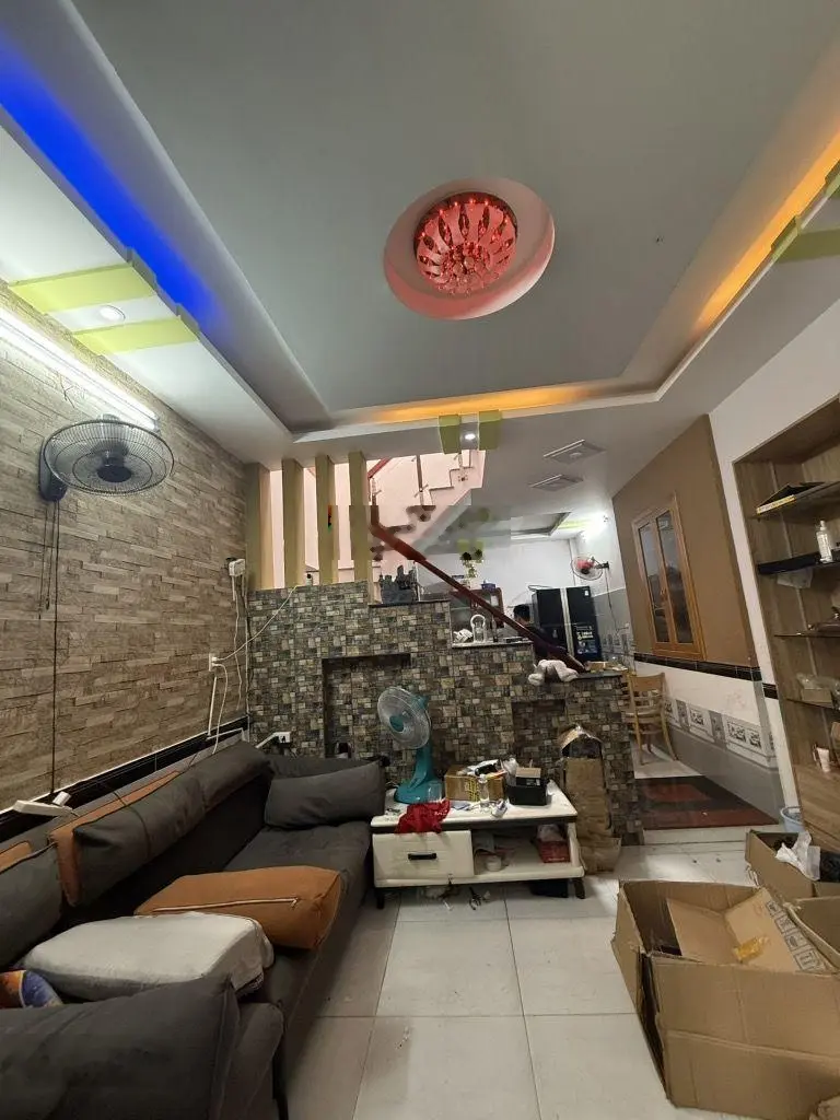 4X10 - SHR - Chính Chủ tặng Nội thất - chỉ hơn 3 Tỷ