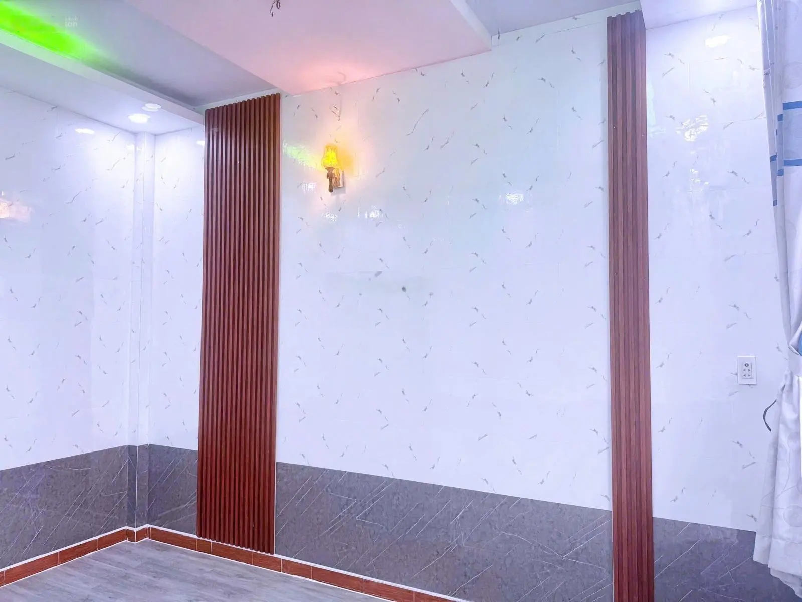 Bán nhà hxh 1 trục 12/1 đường số 4 P11 cn: 50.5m2 (3.5x14.4m) 1 lầu 2pn 2wc tiện cho thuê hay deco