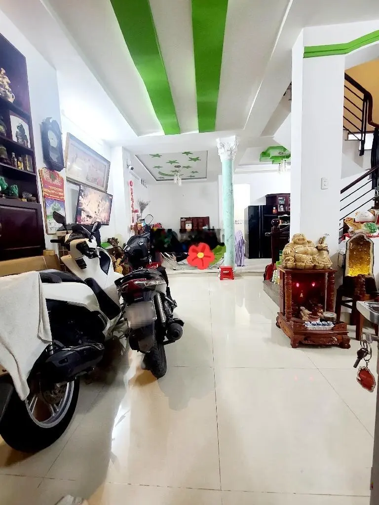 Bán nhà Tô Hiến Thành Q10, 4 tầng, DT 90m2, ngang 6,5m - dài 13m - giá 11,5 tỷ