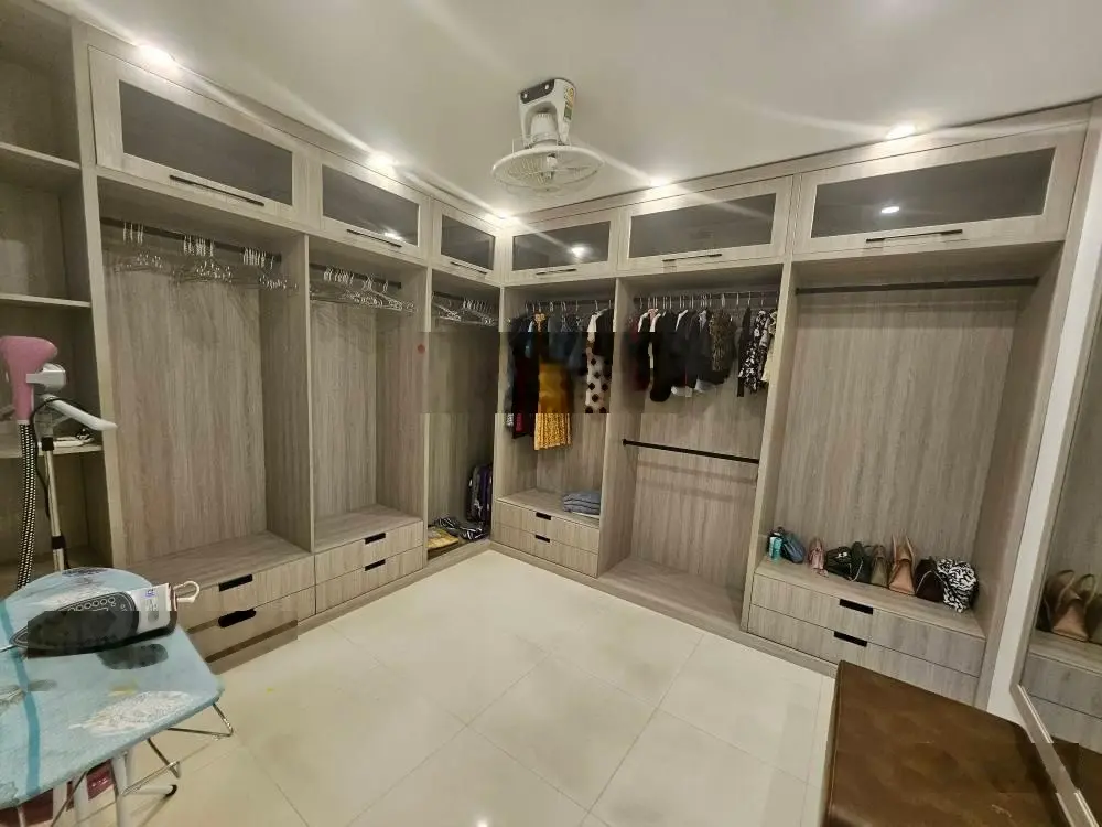 Nhà đẹp full nội thất lô 22 cực đỉnh, giá siêu tốt, thiết kế hiện đại 40m - Đông Nam - 5.95 tỷ