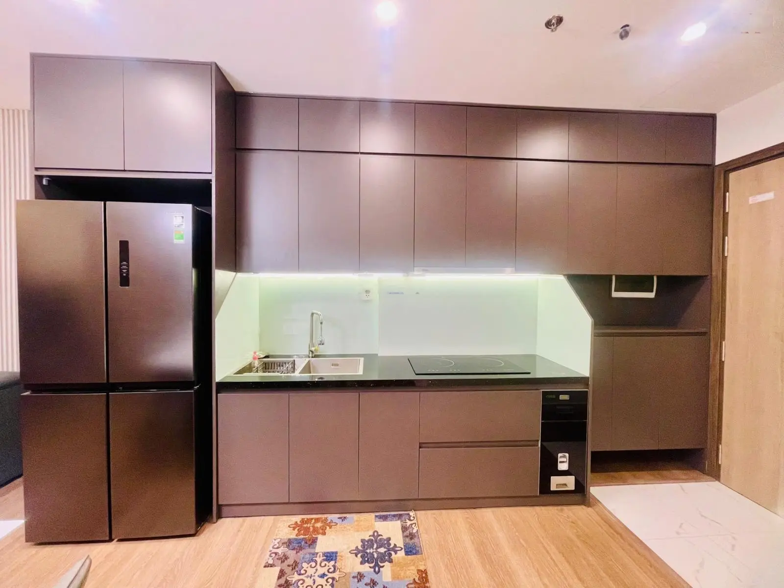 Chỉ 2tỷ85 căn 2 phòng ngủ full nội thất Beverly Solari Vinhomes Quận 9