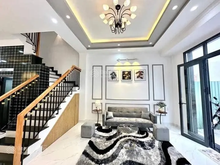Chính chủ bán nhà xây mới đúc BTCT 2 lầu, sân thượng, 3PN, ngay cuối đường Tân Kỳ - Tân Quý