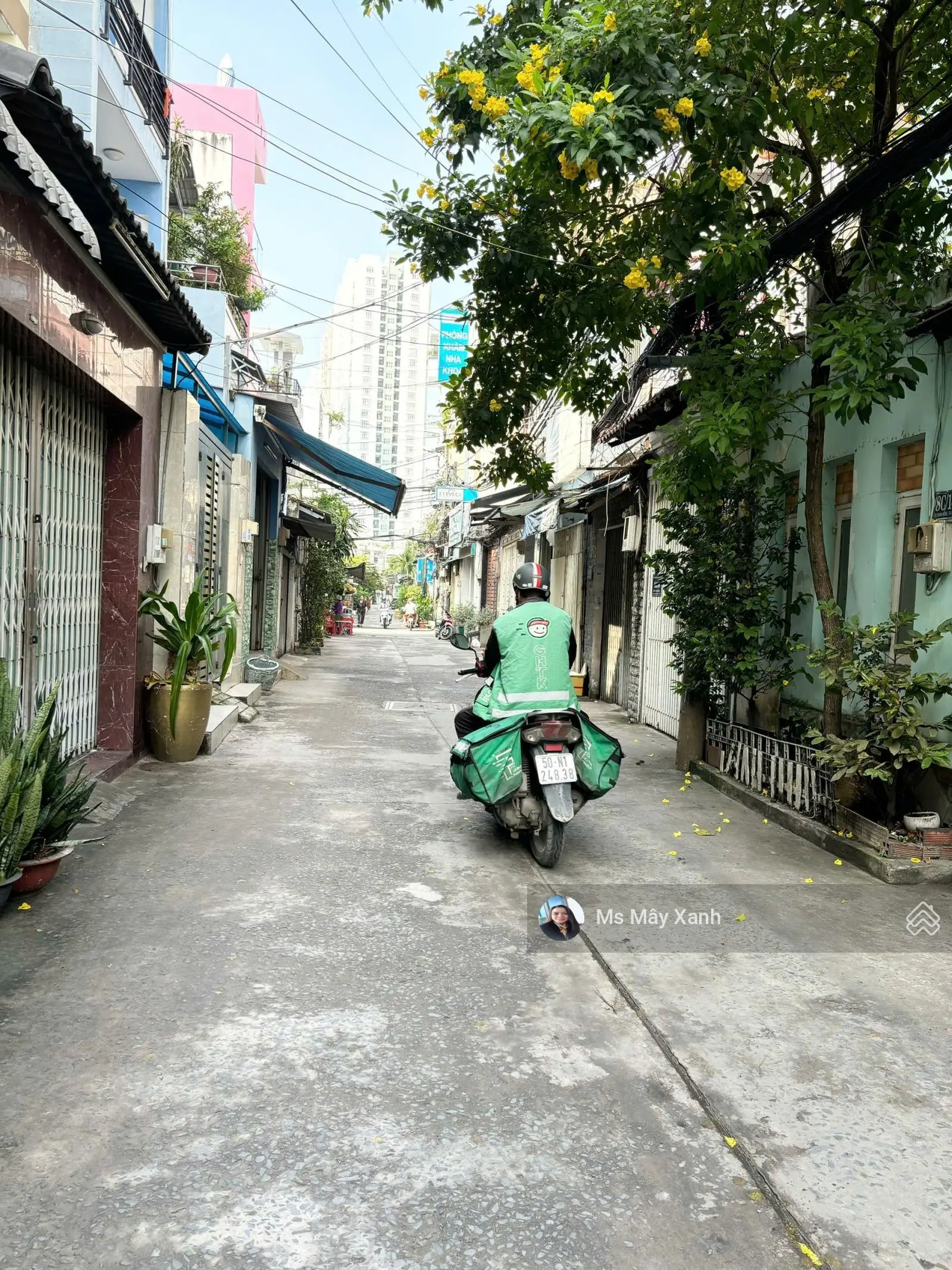 Bán nhà tám Danh 35m2 1 làu 2pn2wc nhà ok lém giá rẻ 2ty350 triệu ko mua đây mua đâu 0938 295 *** SHR