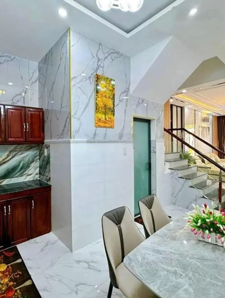 Nhà đẹp kinh doanh tốt 1 trệt 1 lầu tại Bình Tân Đường An Dương Vương Gần Công Viên Phú Lâm 70m2