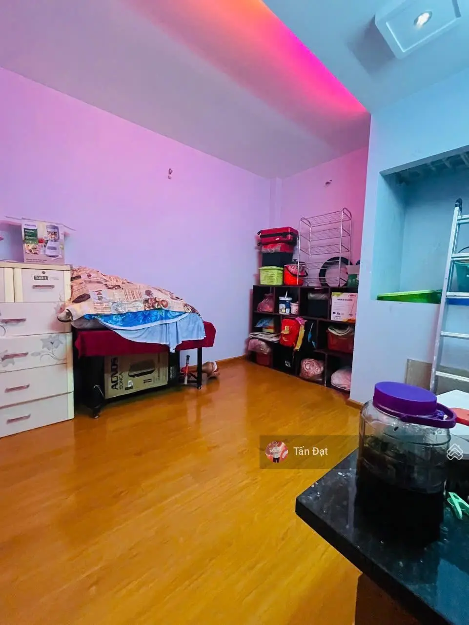 Bán gấp nhà đẹp 3 tầng P.Linh Trung Thủ Đức. Hẻm xe hơi tận nhà, ngay ĐH Ngân Hàng, Hoàng Diệu 2