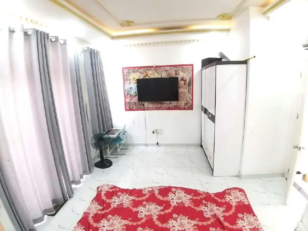 NHà mới đẹp, 1T3L, 62m2, (5,5x11,5) Ngay Phạm Văn Đồng , XH ngủ trong nhà, tặng nội thất, Sổ riêng