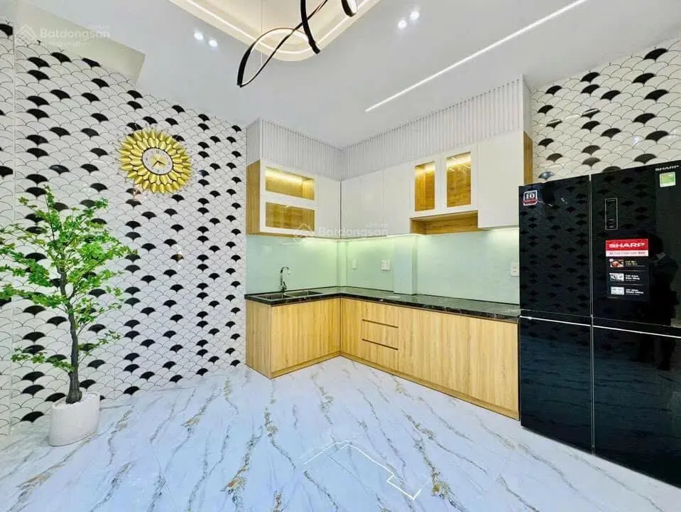 gần Hồ Con Rùa, nhà Võ Văn Tần. Q3, 65m2 (5x13). giá 3ty360, hđt 23tr/tháng. đầu tư chọn ngay