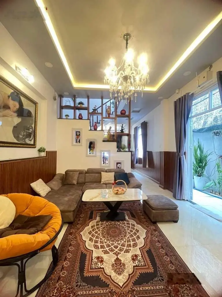 Nhà mới 2 tầng, 4.7x19m, hẻm xe hơi. 50m ra đường Tô Ký, Đông Hưng Thuận, Quận 12