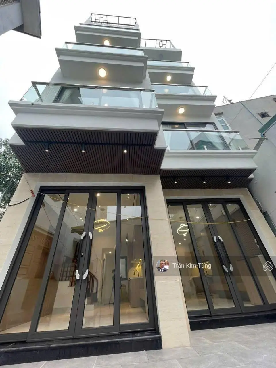 Bán Nhà Việt Hưng, Thiết Kế 5 Tầng, 2 Mặt Thoáng, Full Nội Thất Như Ảnh - 5.7 Tỷ