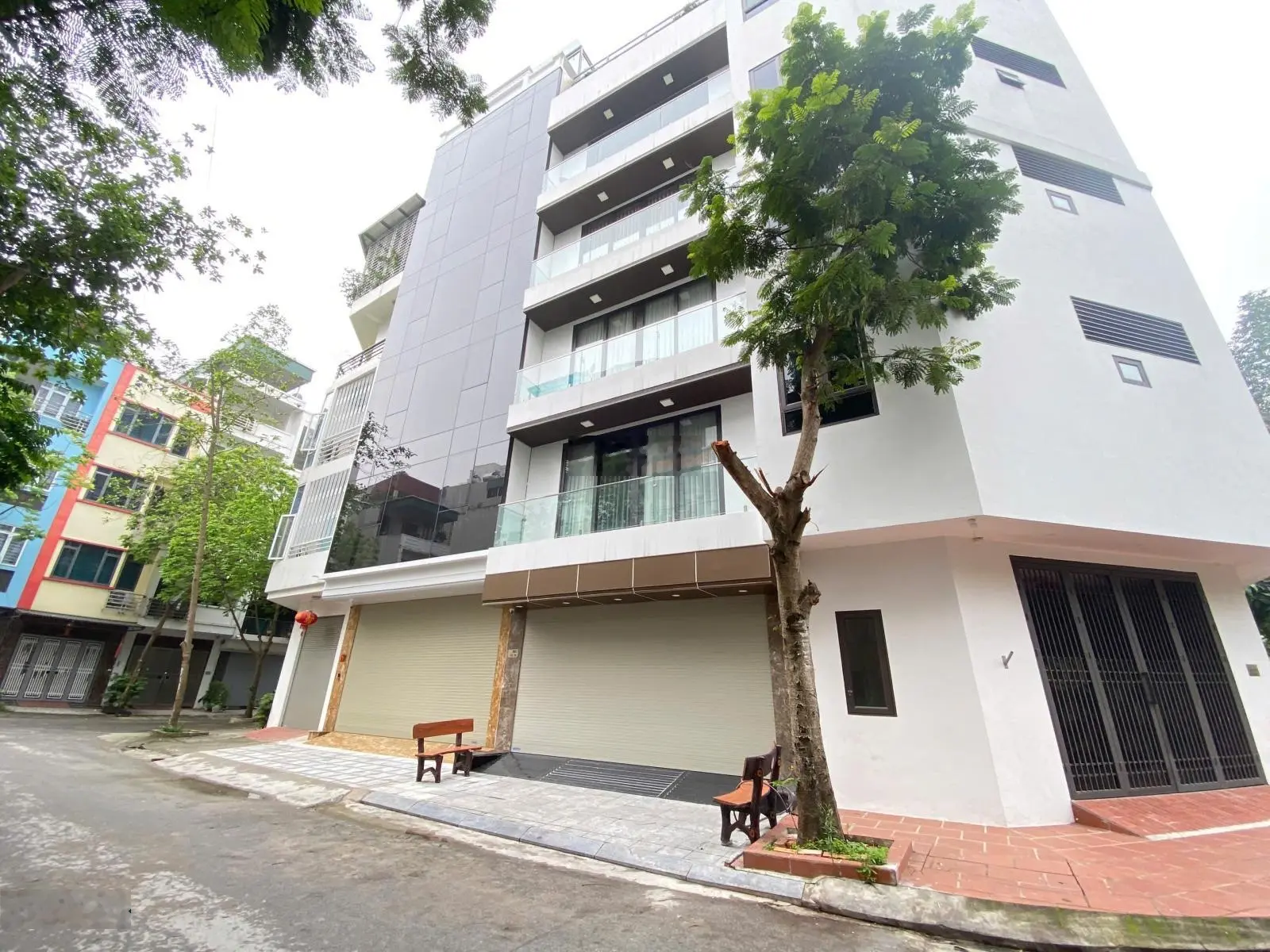 Bán nhà phân lô đẹp 7 tầng thang máy, kđt Kiến Hưng, Hà Đông, kd vp, dt 50m, mt 6m, giá nhỉnh 17 tỷ
