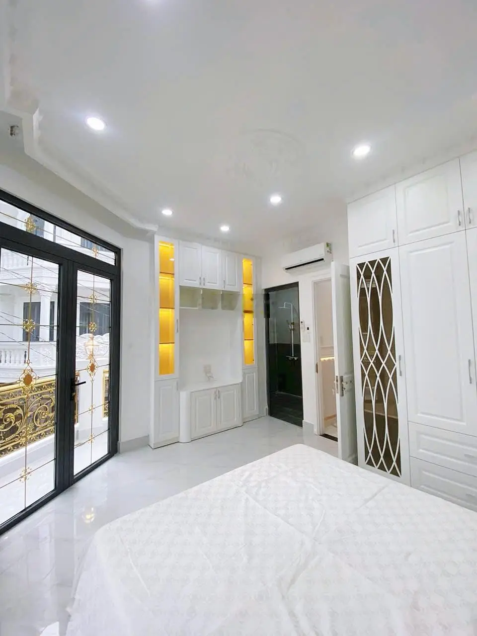 Bán nhà mới góc 2 mặt tiền-khu dân cư-huỳnh tấn phát-nhà bè