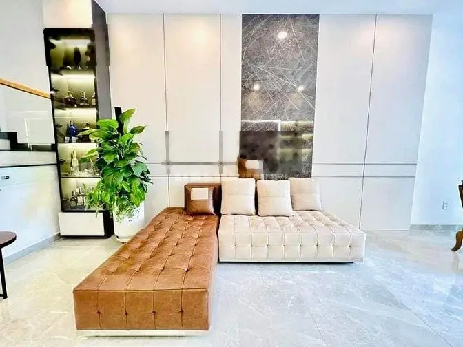 Ngộp! Bán gấp nhà HXH đường Nhất Chi Mai, P13. DT: 4x25m [CN: 100m2]. 5 Tầng Kiên Cố, Giá 12.8 tỷ