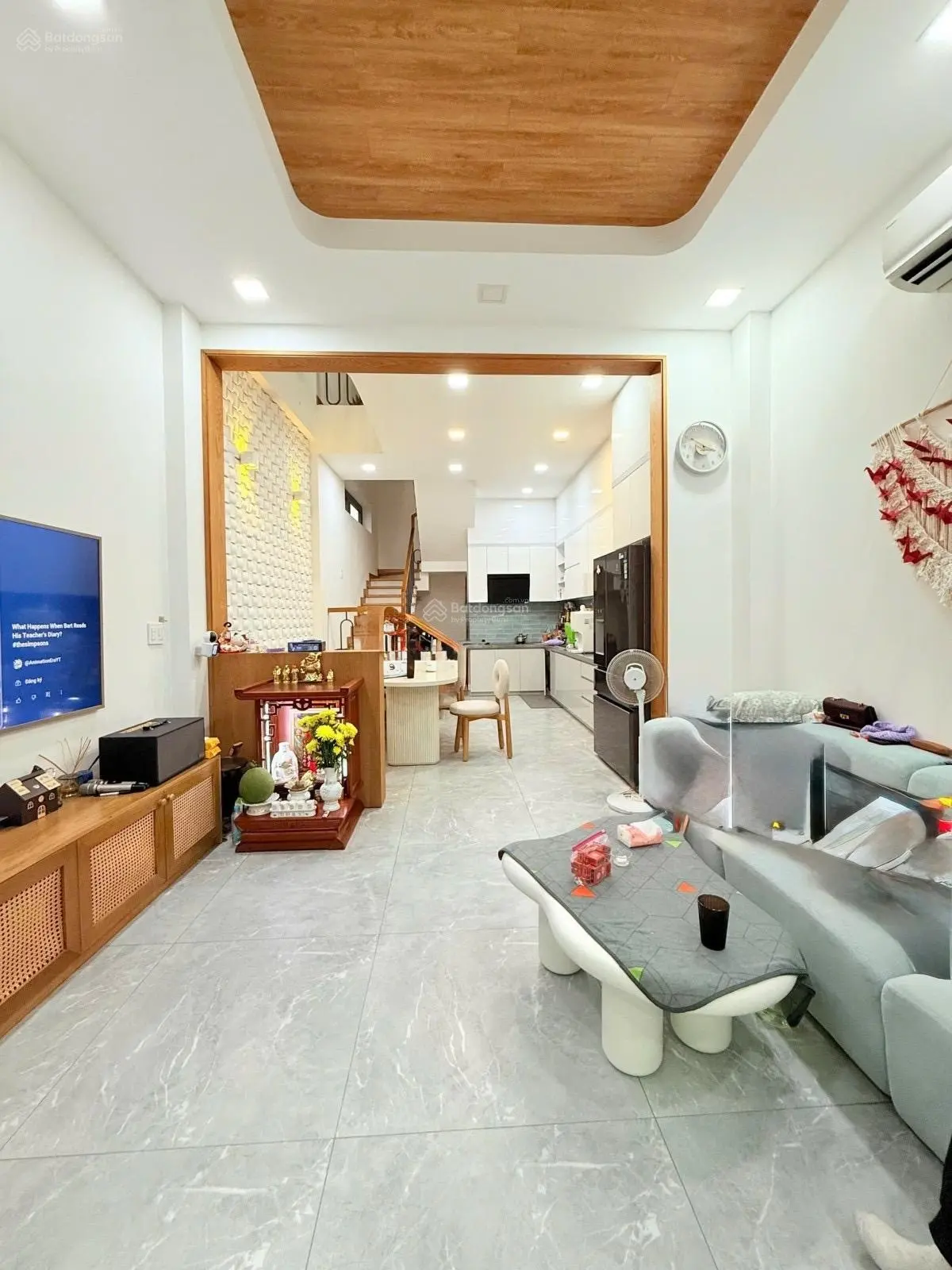Siêu phẩm quận 10 - hẻm xe hơi - lô góc không quy hoạch - nhà siêu đẹp- full nội thất cao cấp.