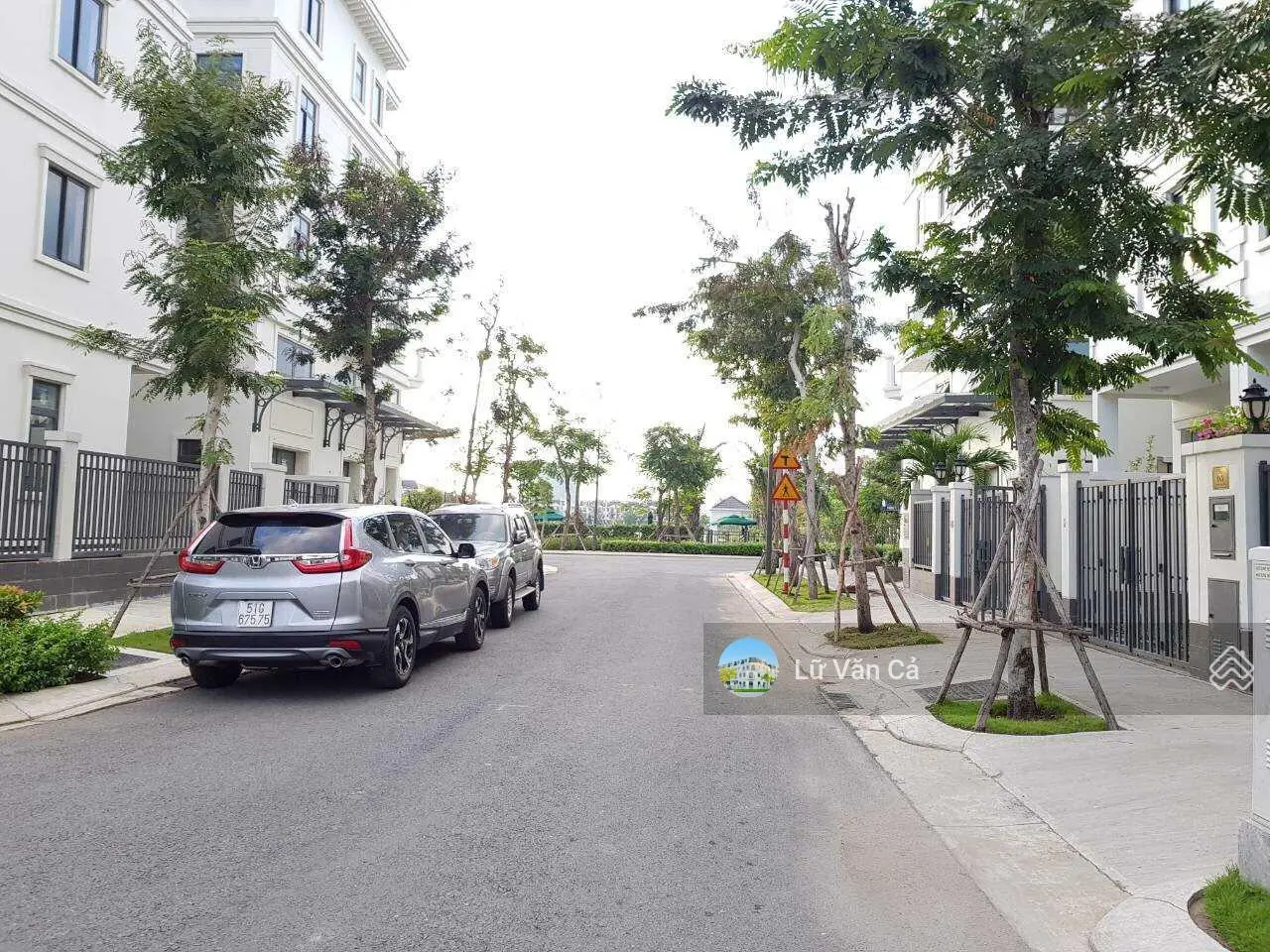 Nhà phố liền kế view hồ giá hot 18 tỷ, LH 0907 860 ***