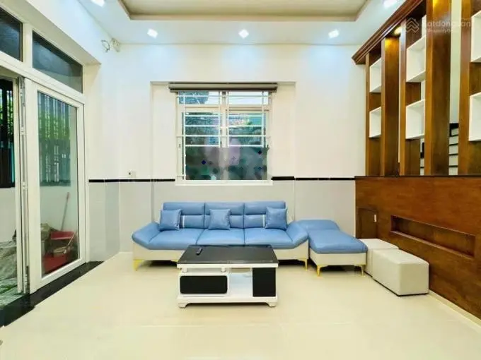 Cần bán gấp nhà ở Đ.Bông Sao, P.5, Q.8, DT:56,25m2(4,5mx12,5m). Giá 3tỷ25tr. HĐT 12tr/th
