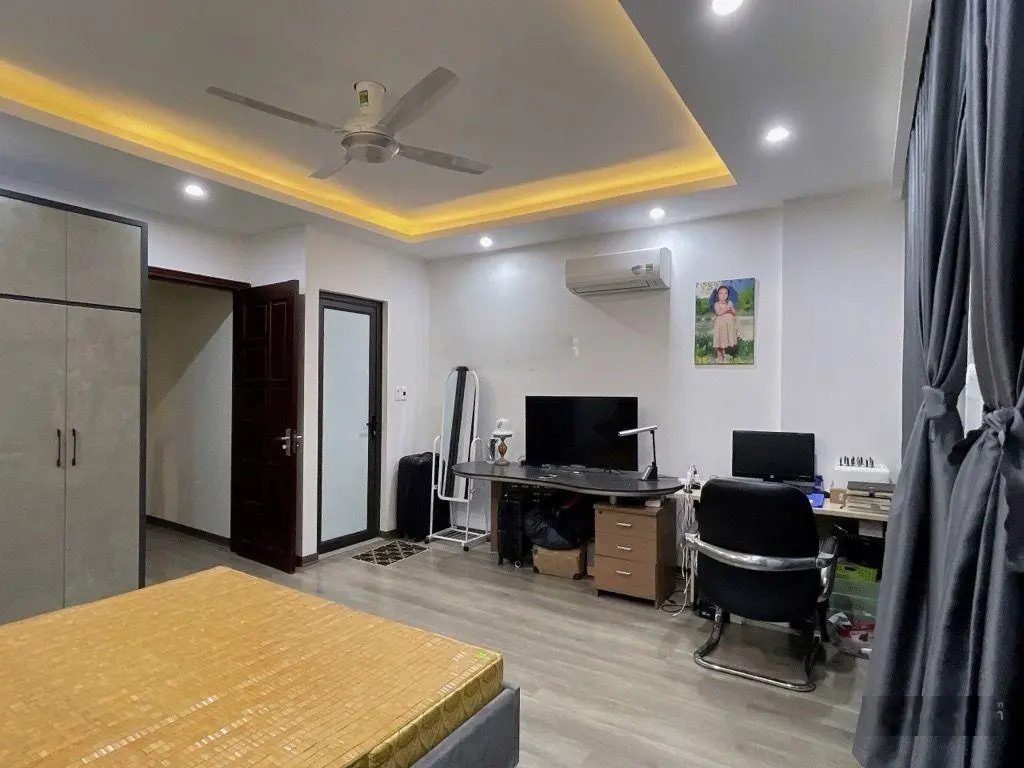 Nhà Nguyễn Đổng Chi, Cạnh Vinhomes Hàm Nghi, 55m2 x 6 tầng x MT5m, phân lô, ô tô, giá chỉ 14,1 tỷ.