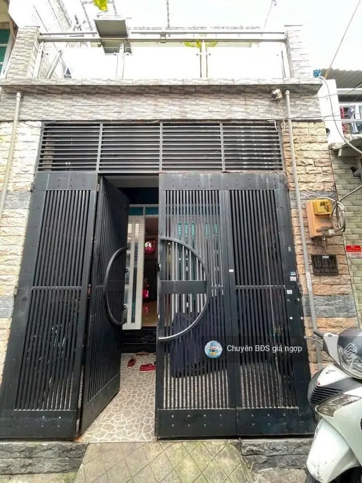 Bán gấp! chính chủ làm ăn thua lỗ cần bán căn nhà ở phạm thế hiển- p4 -q8. dt 53m2- shr