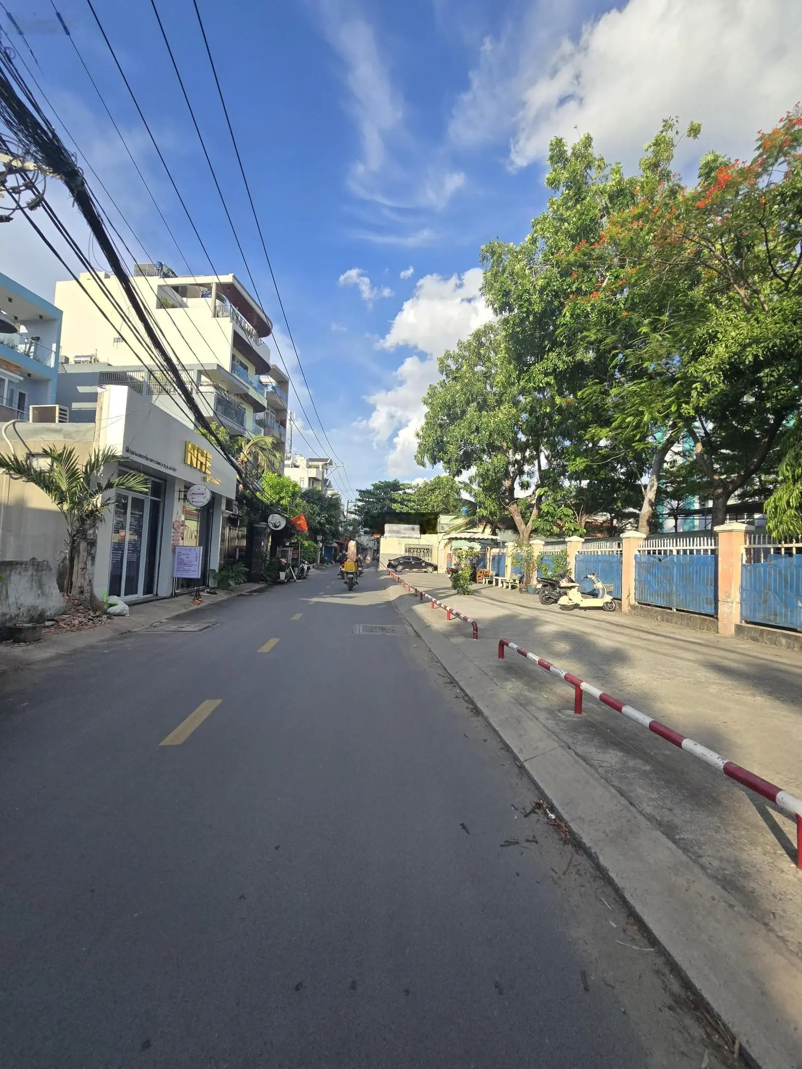 GIẢM 1 TỶ SO VỚI KHU VỰC Quang Trung, phường 12!! Nhà khu phân lô đồng bộ 7 chỗ thẳng nhà mới keng