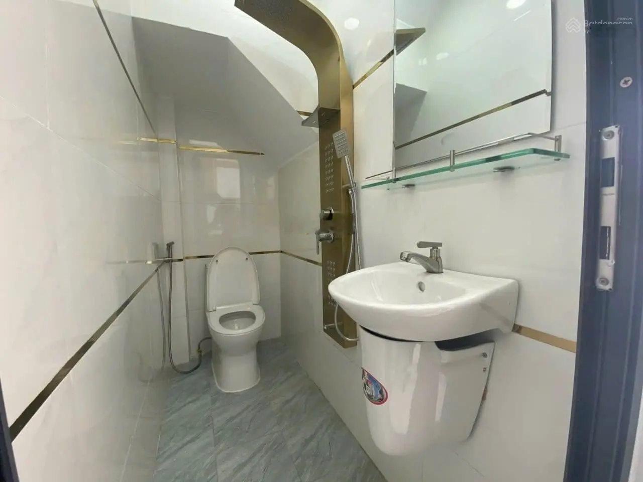 Bán nhà thiết kế mới hiện đại, đúc kiên cố 3 tấm, đã hoàn công đầy đủ, Lê Trọng Tấn, Bình Tân