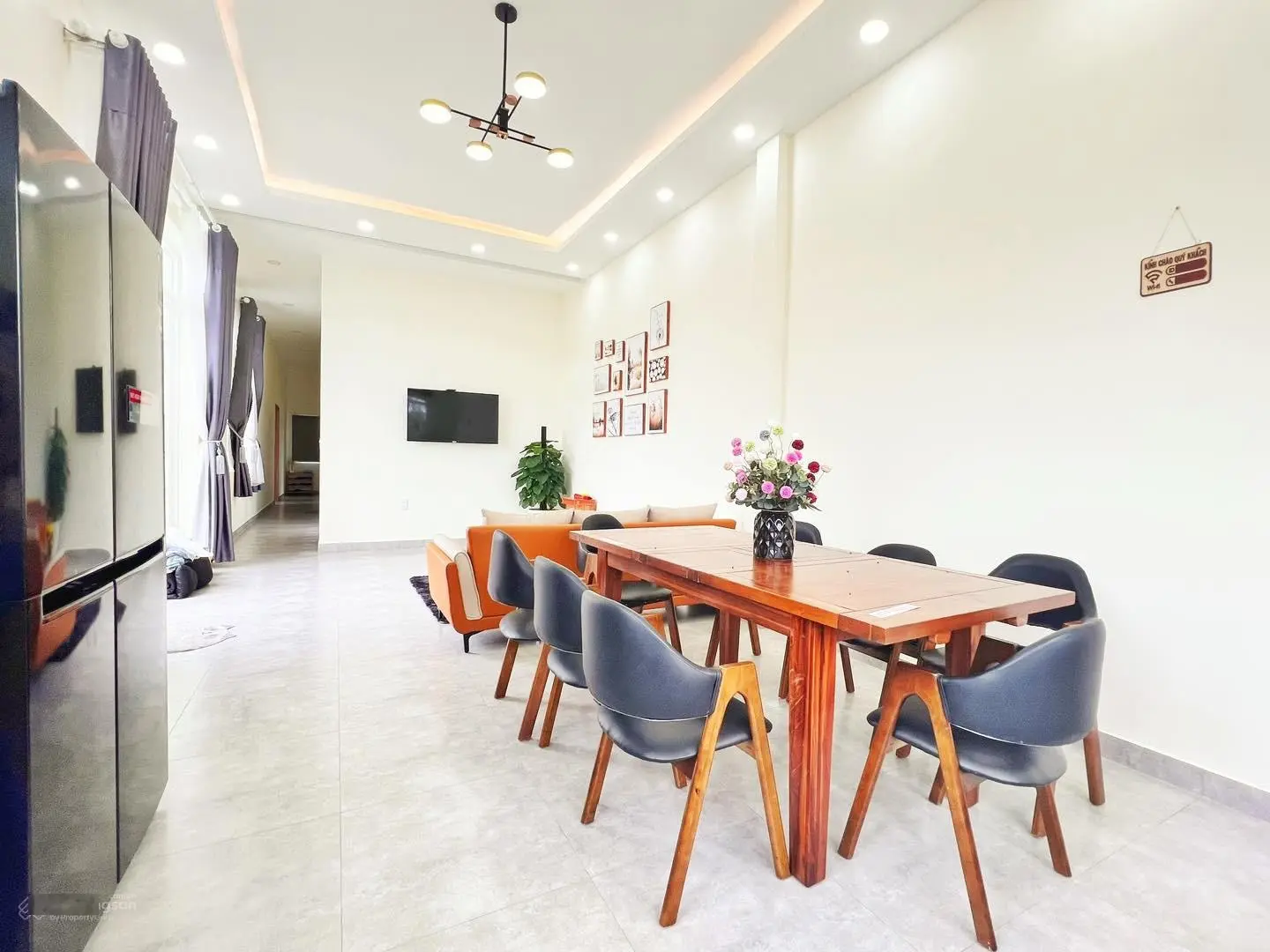 Cần tiền e bán gấp nhà phố vườn homestay nghỉ dưỡng hơn 1150m2 TP Bảo Lộc, có nguồn thu ổn định a