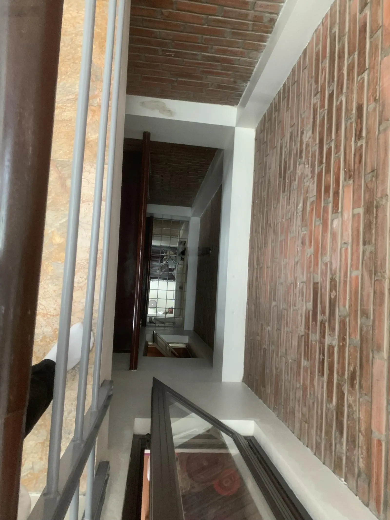 Bán nhà Trương Định 80m-10m ra mặt phố-thang máy 5T - sân để xe riêng-nhà đẹp - T1 kinh doanh-6ngủ