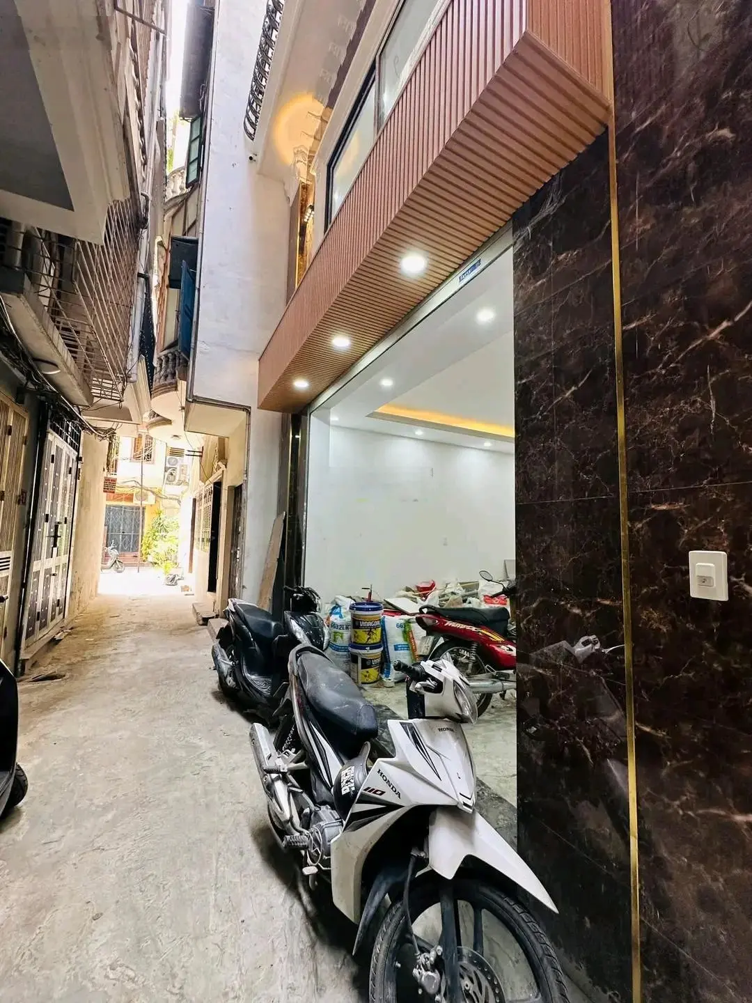 Bán nhà ngõ 343 Đội Cấn, BD, dt: 45 m2 x 5 tg, MT: 5 m, giá 9,5 tỷ