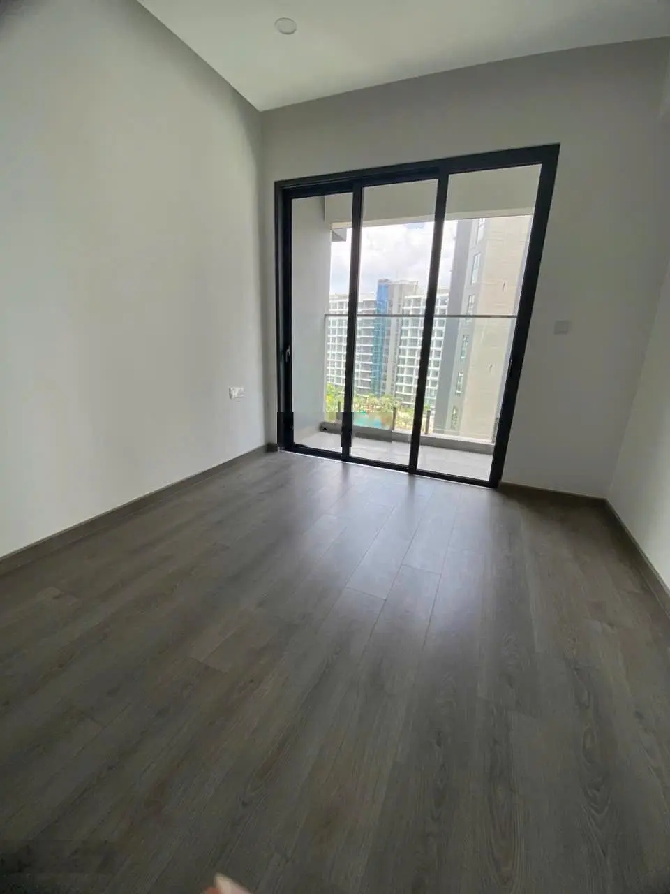Bán gấp căn hộ Diamond Alnata 2PN-2WC (85,4m2) hướng nhà mát, view cực đẹp