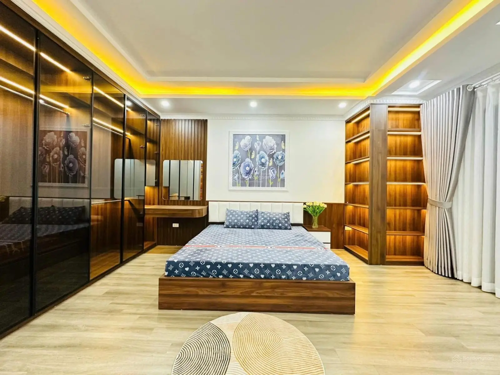 Chính chủ Bán nhà riêng tại phố Trung Kính, full nội thất giá cực chất 7,968 tỷ, 33m2, 3PN, 4WC