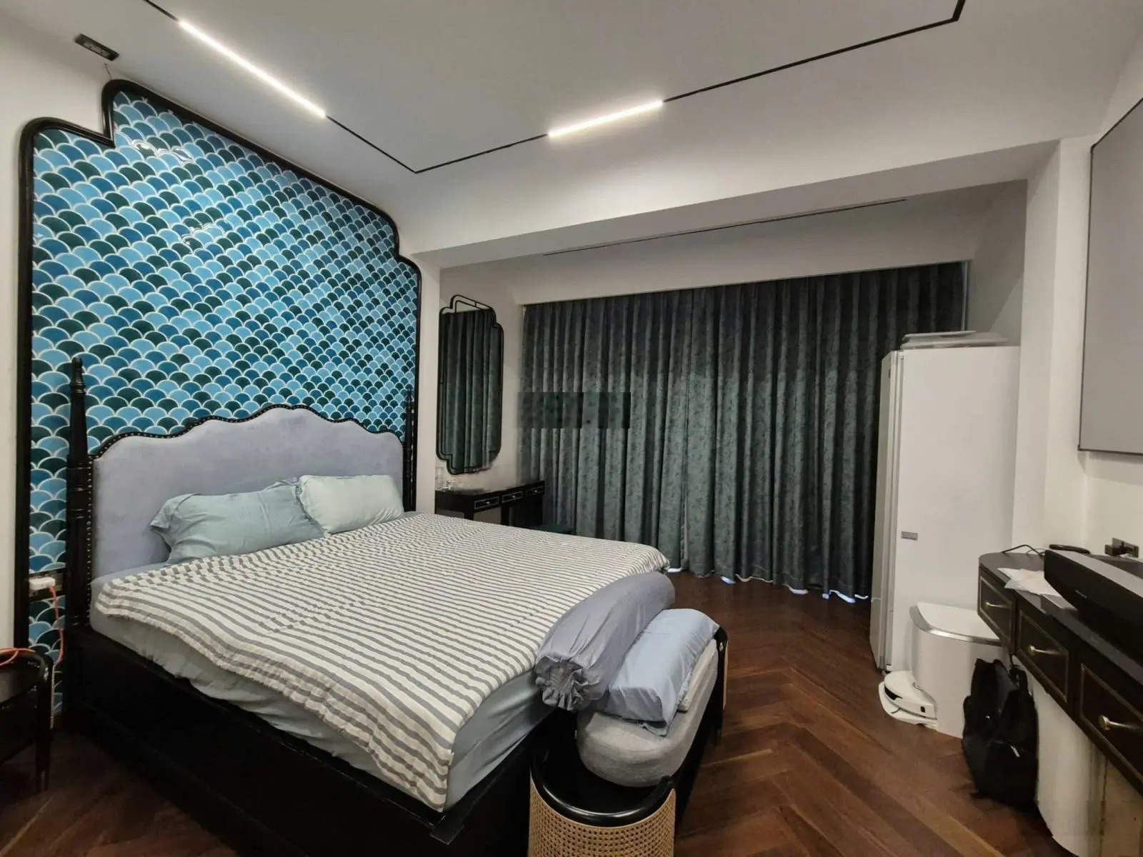 Nhà đẹp 5 tầng + thang máy ngay CC Bàu Cát / DT: 4.5x20m, 5 tầng mới đẹp, Gía bán: 16.8 tỷ