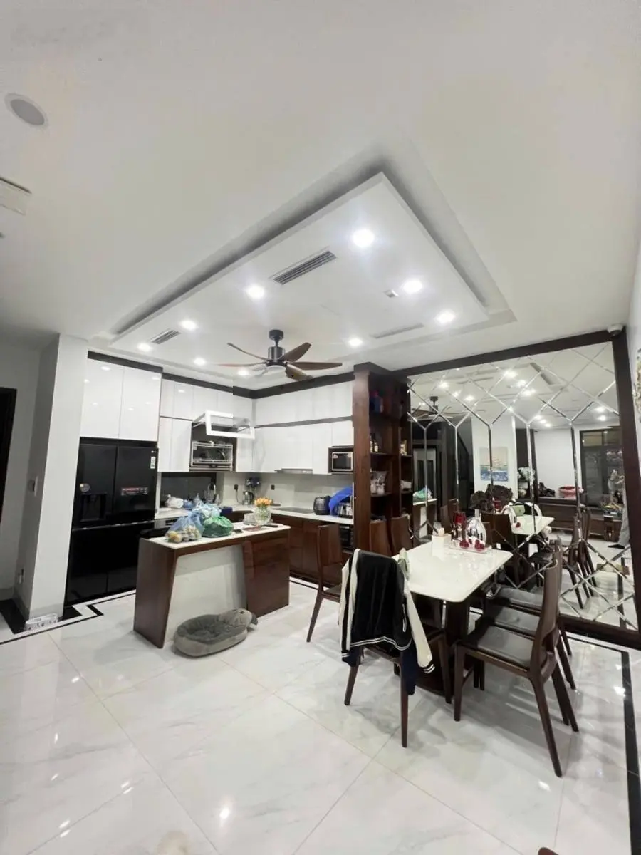Biệt thự VIP nằm trong khu phân lô Kim Đồng. Yên tĩnh, thoáng mát