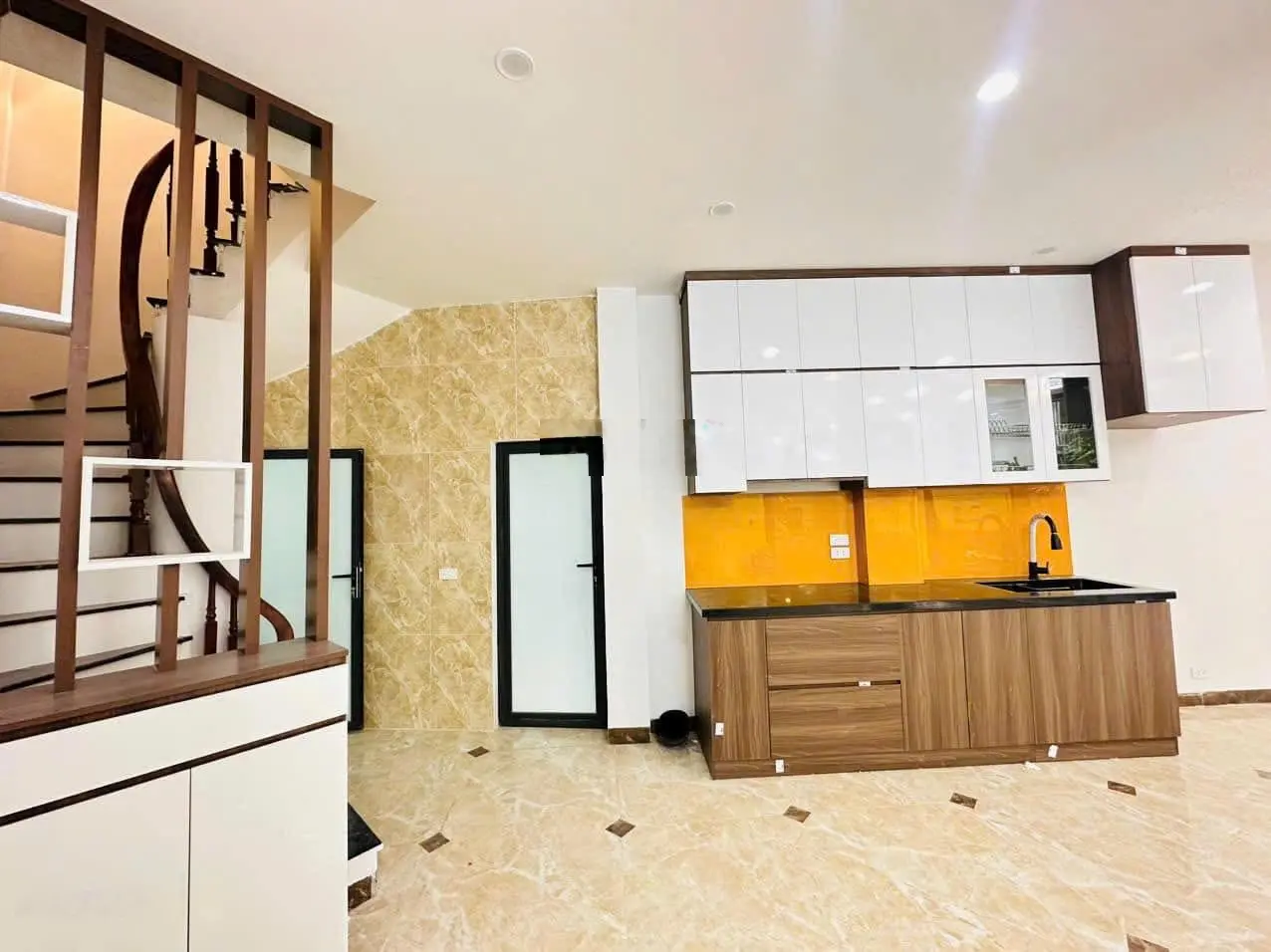 Bán chung cư mini tại phố Khâm Thiên, 7,9 tỷ vnd, 57 m2 chính chủ đẹp, nhiều tiện ích