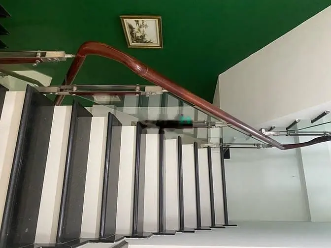 Nhà phố 3 tầng mới đẹp, đường nhựa 8 m, gần đường ĐTN. 5*19, 6,2 tỷ.