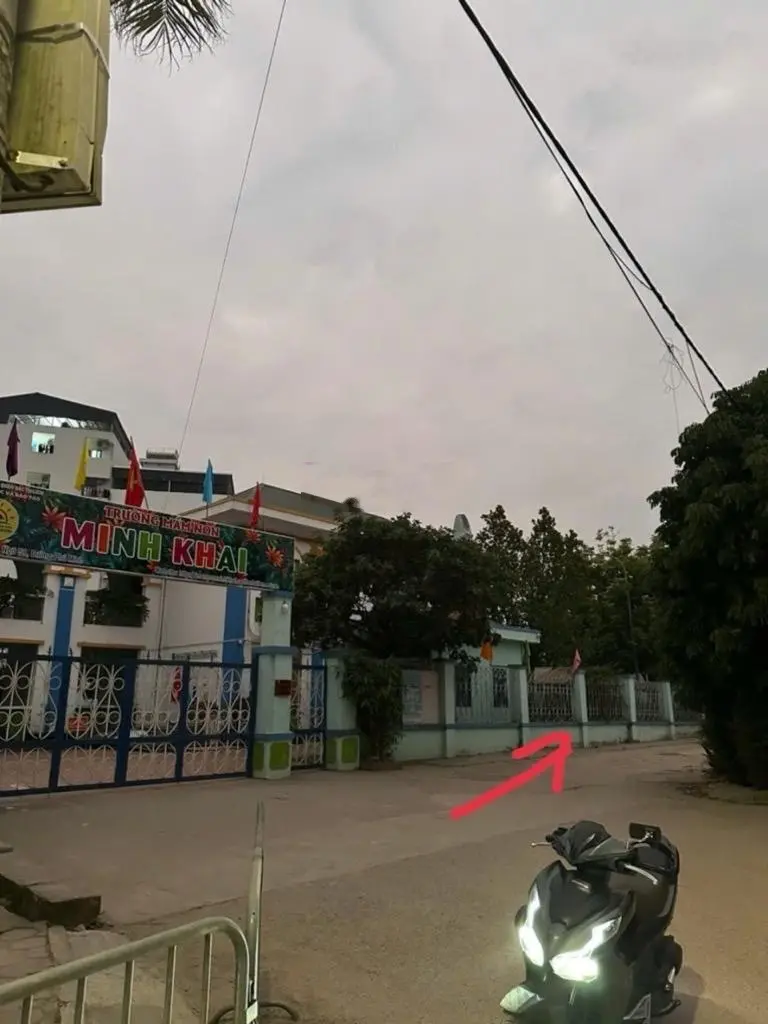 Bán Nhà Đẹp 52m2, Cầu Diễn, Minh Khai Bắc Từ Liêm, ô tô qua cổng, Giá: 6,45 tỷ, Lh: 0968 371 ***