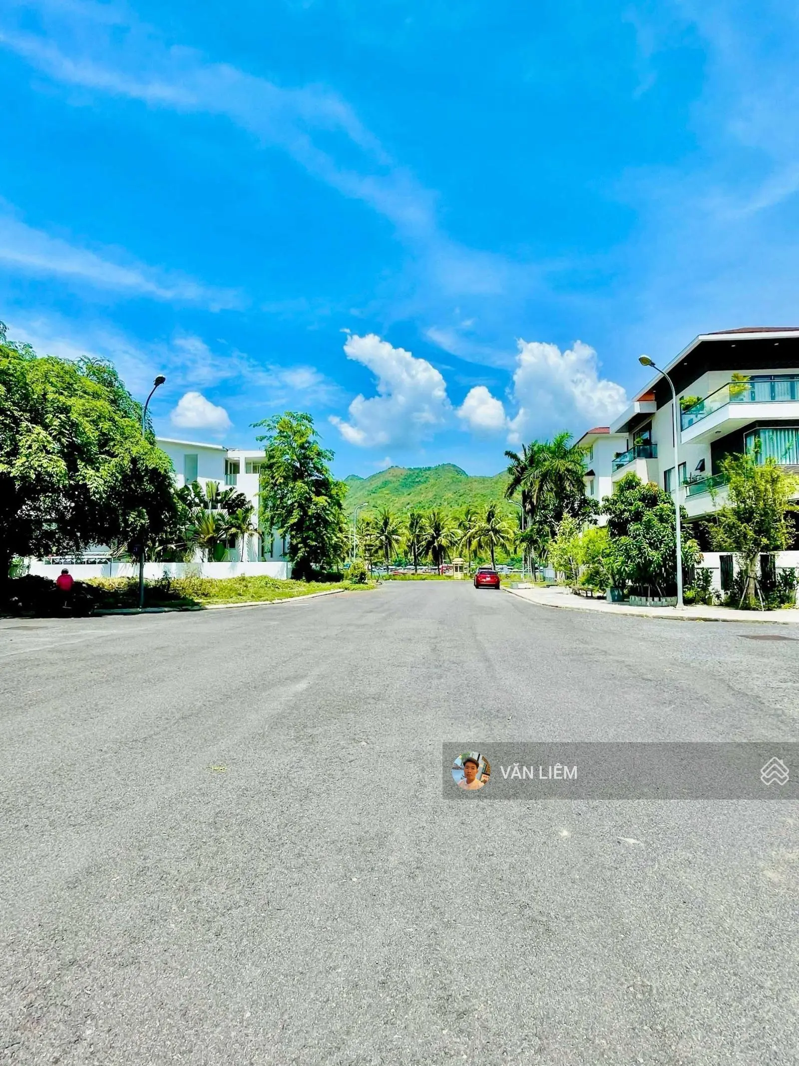 Bán hoặc cho thuê biệt thự An Viên gần biển- Diên tích : 180m2 ( ngang 12m )