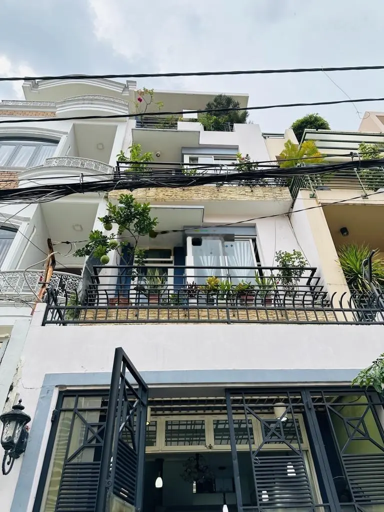 Cần bán gấp nhà đường Nhiêu Tứ, P7, Phú Nhuận Giá5tỷ190- 75m2(5x15) Đang cho thuê 50tr/tháng