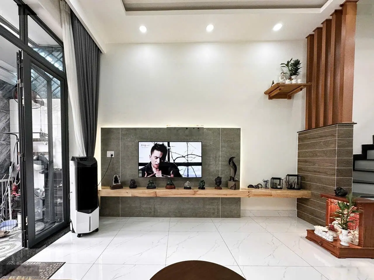 Bán nhà mới rất đẹp HXH lã Xuân Oai, TNPA, Q9 4,43x12m 2 lầu-5,9 tỷ
