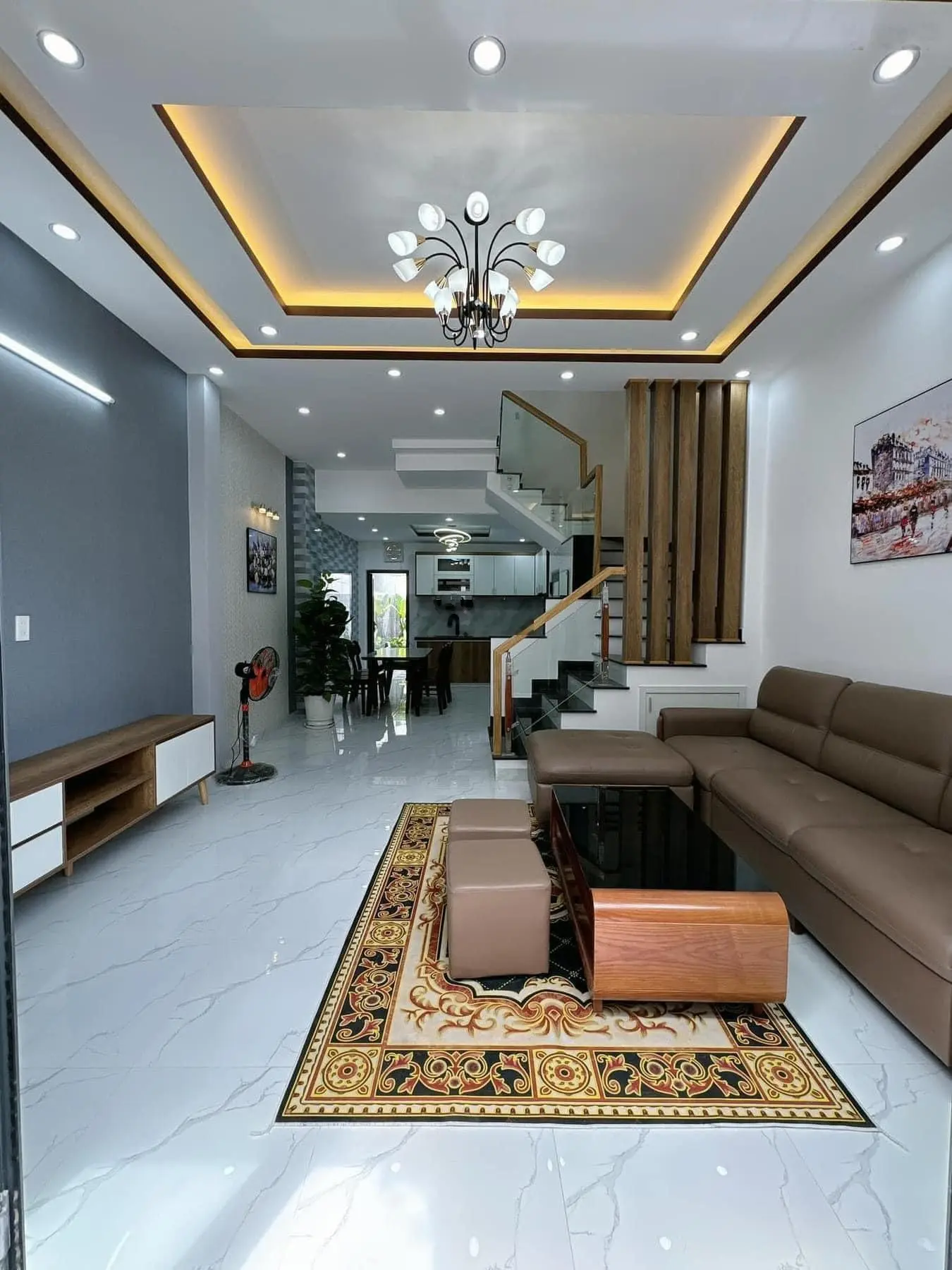 Bán gấp nhà gần nhà sách Văn Lang, Ba Vân, Phường 13, Tân Bình. Giá chỉ 3,89 tỷ. 0906 806 *** Ngân