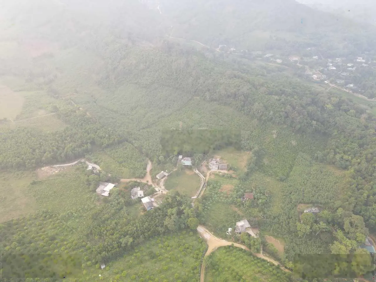 Tổng diện 2,3ha có 856m2 thổ cư có 344m2 cln tại Kim Sơn, Kim Bôi, Hòa Bình