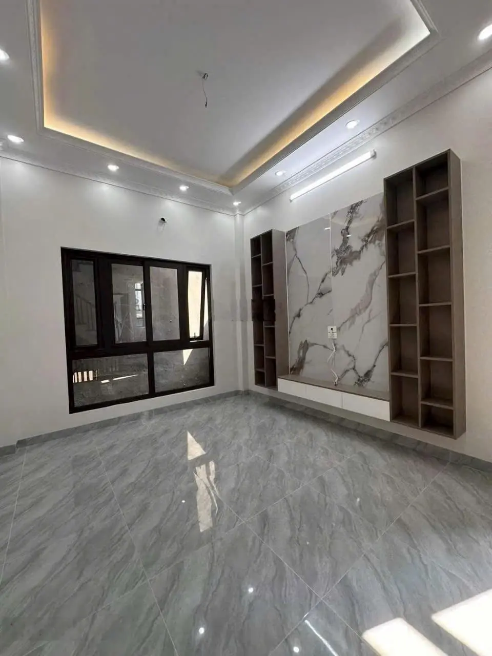 Cần Bán Nhà Hà Trì- Hà Đông. 50m-5 tầng.Ngõ thông. Lh 0353 131 ***