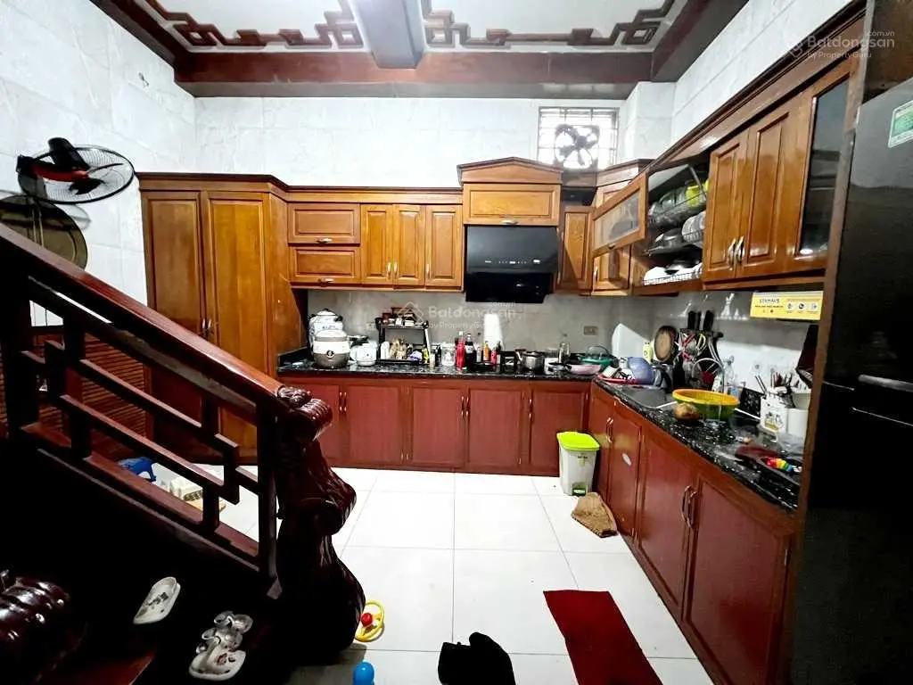Nhà đẹp Cổ Nhuế, 5 tầng 40m2 ốp gỗ lim cực xịn sò, ô tô cách 5m, 30m ra mặt phố Cổ Nhuế