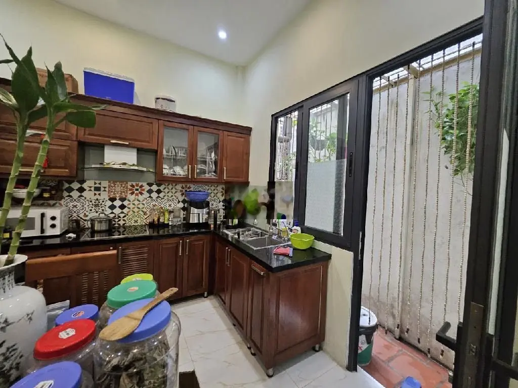 HÀO NAM MẶT NGÕ THÔNG, 10M RA PHÓ 50M 9 TỶ