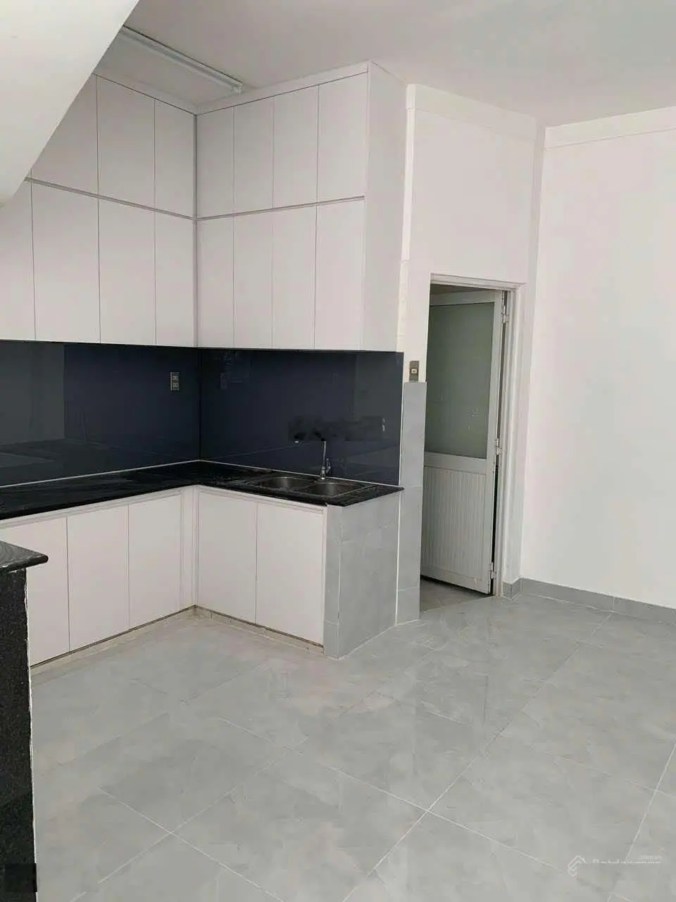 GIẢM SÂU! Bán nhà- Ngay chợ cây quéo-189/26/14 Hoàng Hoa Thám- giá đẹp- a Thảo 091 999 0063